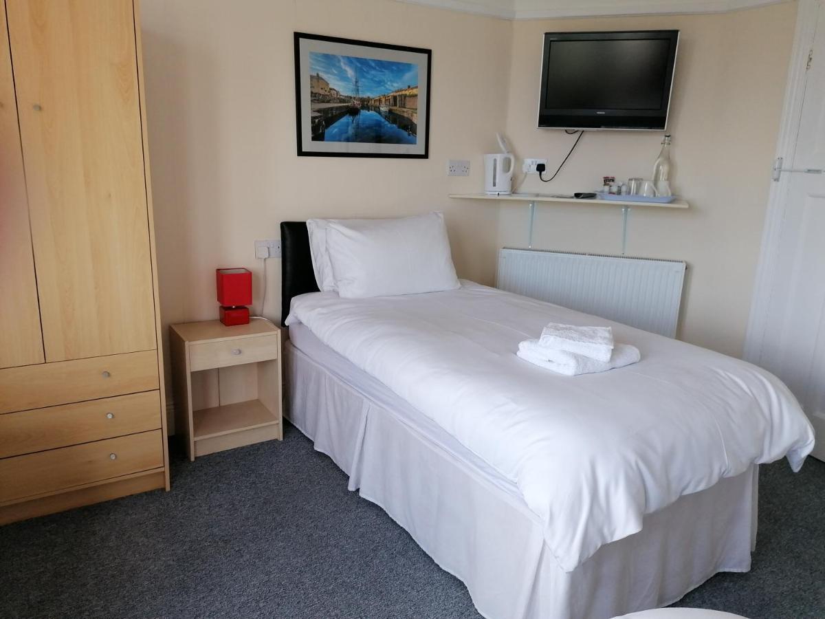 Karmary Guest House Сент-Остел Экстерьер фото