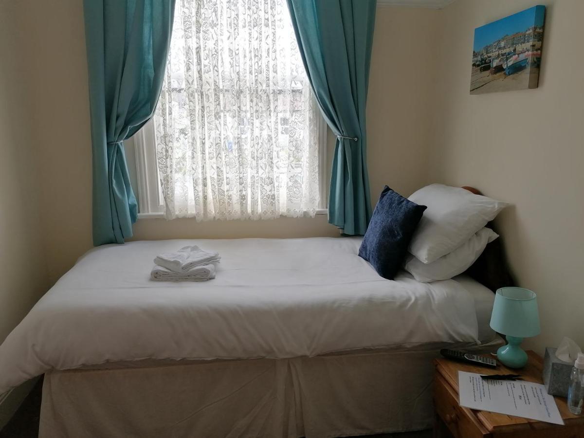 Karmary Guest House Сент-Остел Экстерьер фото